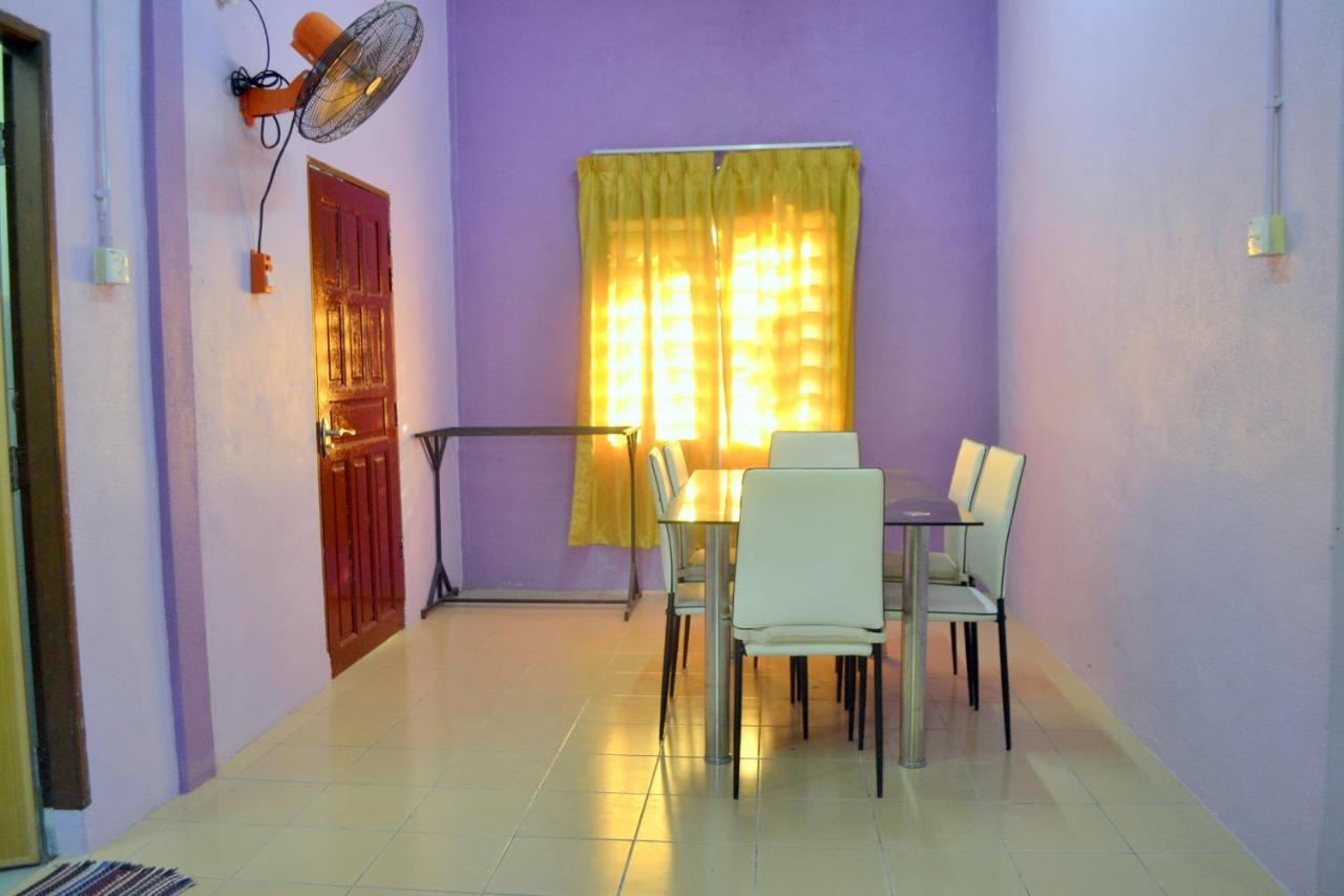 Homestay Jertih Besut Terengganu Exteriér fotografie